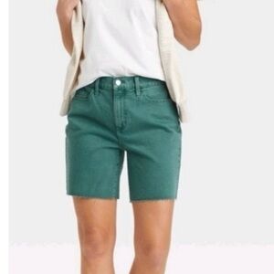 Woman’s teal Green Bermuda Jeans shorts